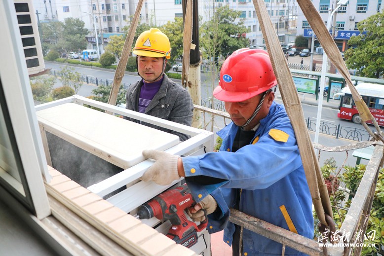 我縣實施縣城建筑外立面改造提升工程