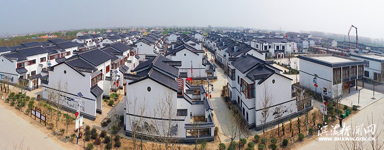 八巨鎮(zhèn)前案村新型農(nóng)村社區(qū)全景